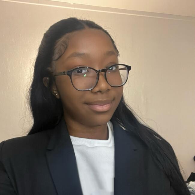 Babysitter in Fontenay-sous-Bois: Marilyne