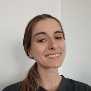 Babysitter in Destelbergen: Maja