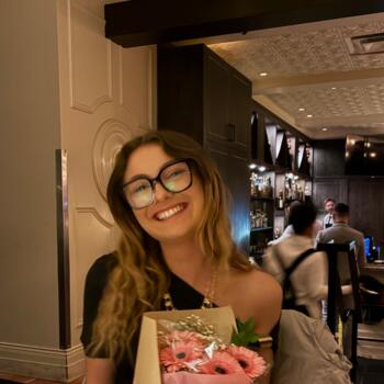 Babysitter in Vancouver: Mila