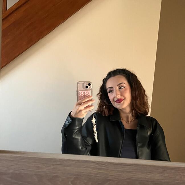 Babysitter in Estaires: Léa