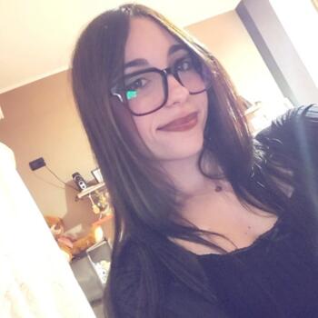 Babysitter in Petacciato: Alaska