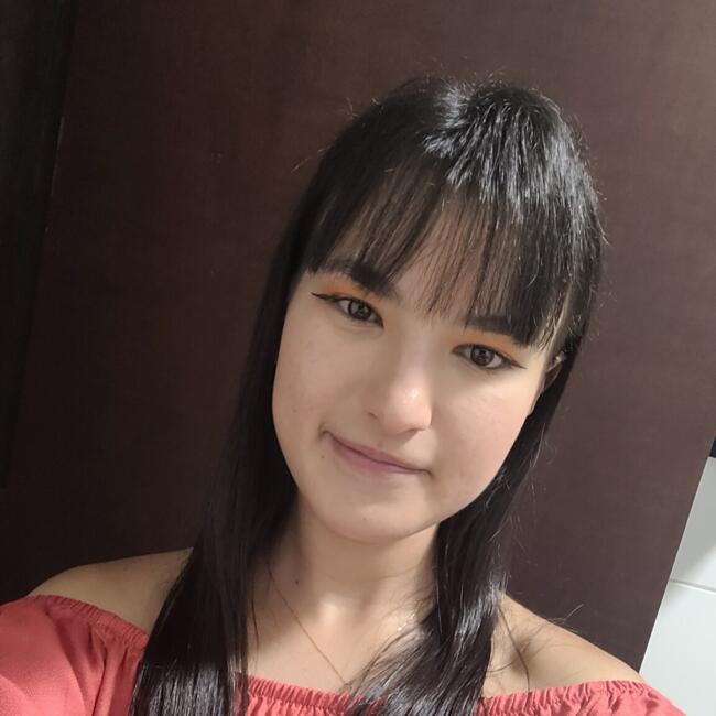 Babysitter in São José dos Campos: Júlia