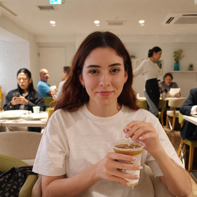Canguro en Sevilla: Raquel