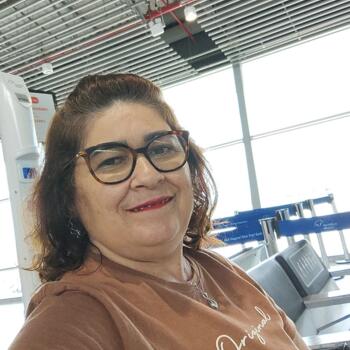 Babysitter São Gonçalo (São Gonçalo): Maria Nilda