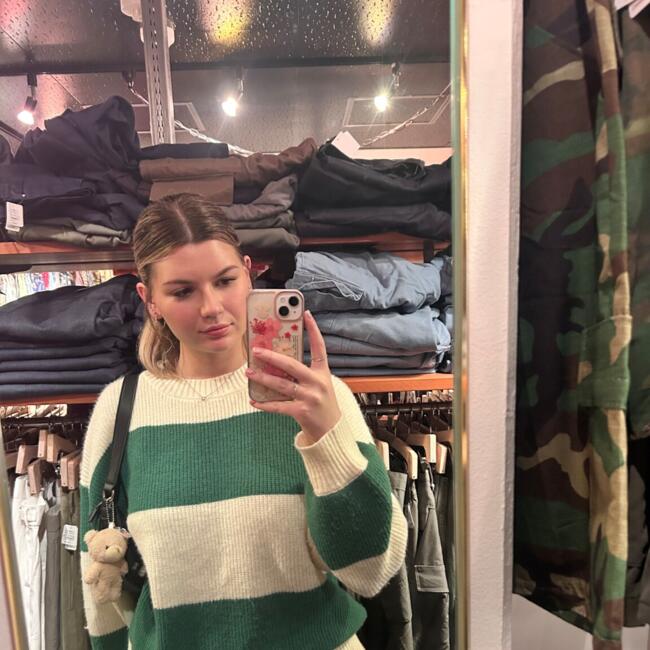 Babysitter in Perth: Jocelyn