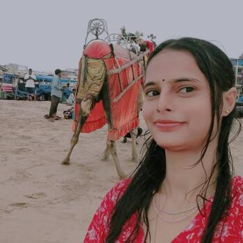 Babysitter in Bengaluru: Roshni