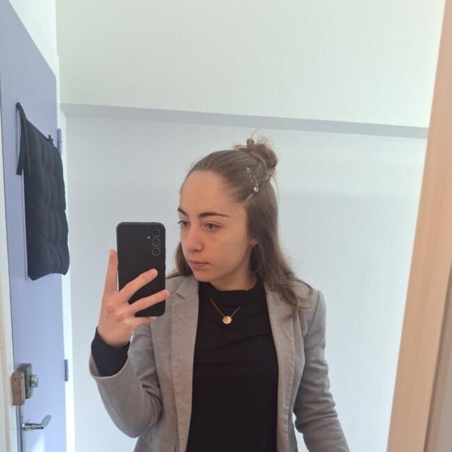 Babysitter in Ploumagoar: Rozenn