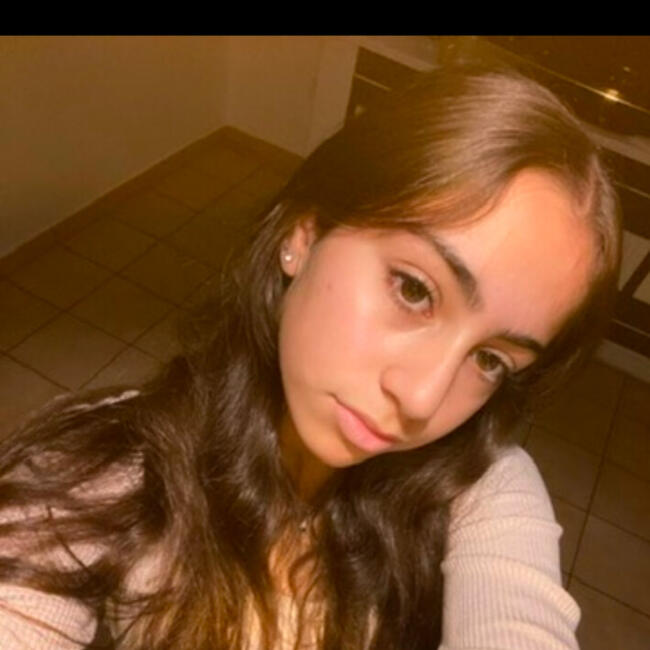 Babysitter in Montpellier: Kenza