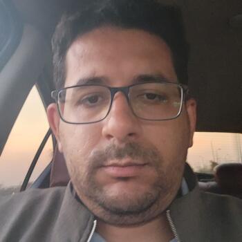 Babysitting job in Cairo: babysitting job Mohamed