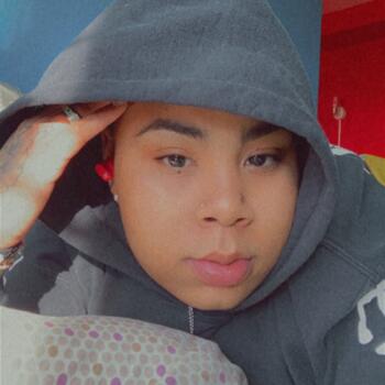 Babysitter in New York: Christal