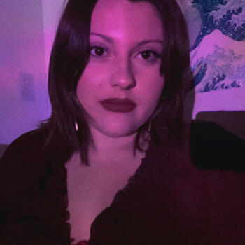 Babysitter in Brive-la-Gaillarde: Candice