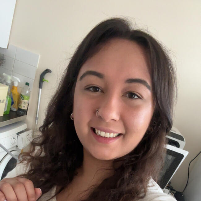 Babysitter in Tonbridge: Amanda