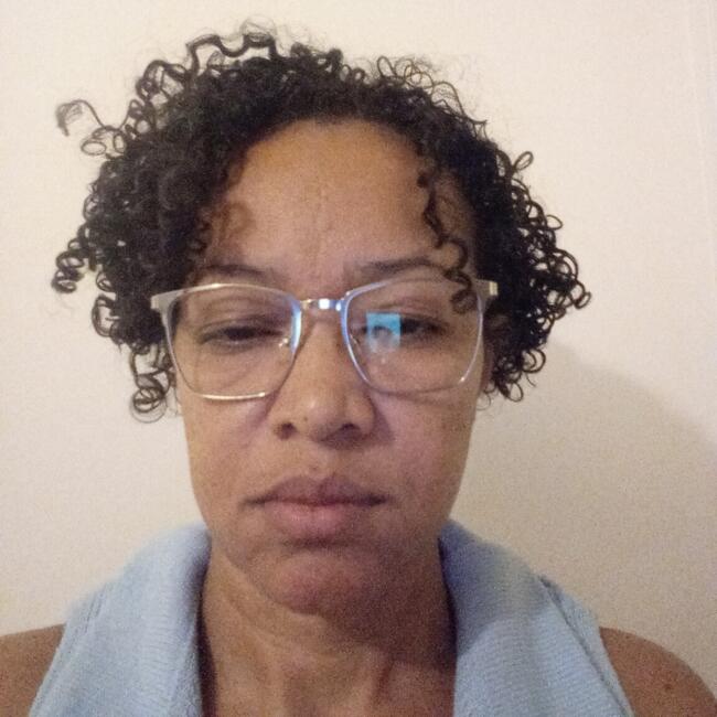 Babysitter in Sèvres: Ana Maria