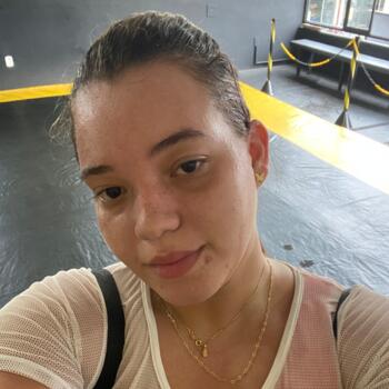 Babysitter in Leopoldina: Marya Eduarda