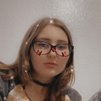 Babysitter in Centerville (Appanoose): Ann