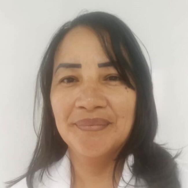 Babysitter in Sabará: Mirla