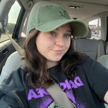 Babysitter in Tarpon Springs: Emma