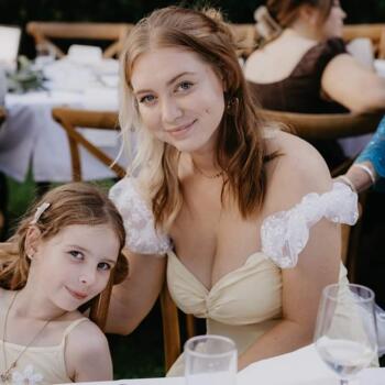 Babysitting job in Brisbane: babysitting job Madisan