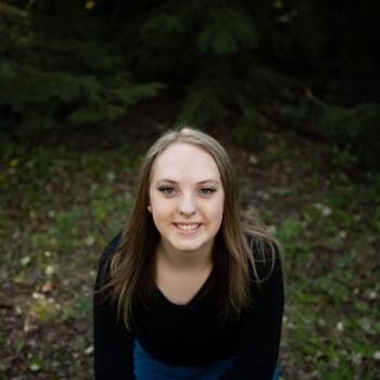 Baby-sitter Spruce Grove: Makayla