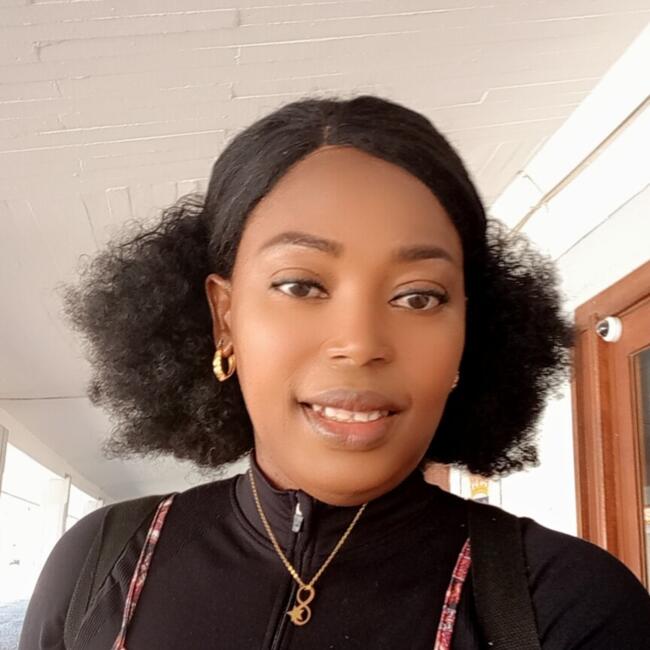 Babysitter in Beja: Georgina