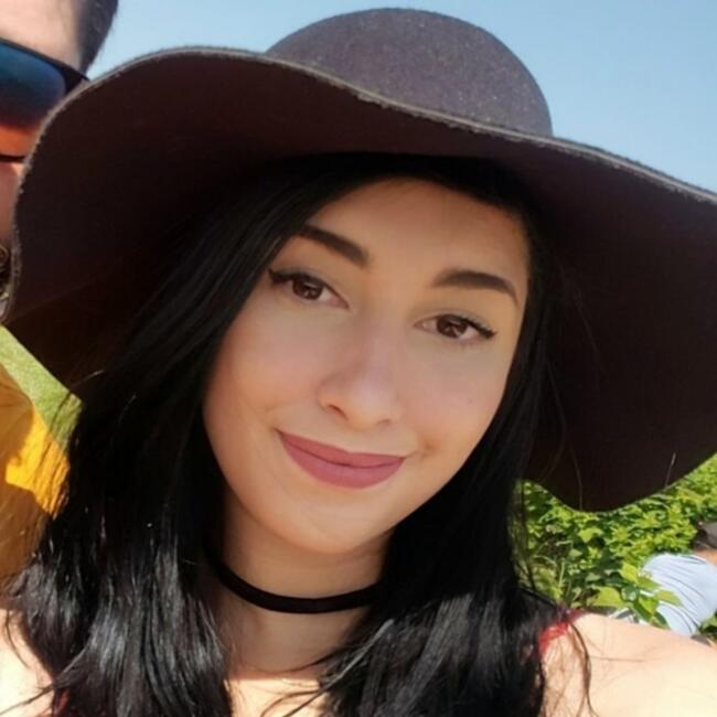 Babysitter in Toronto: Maria Laura