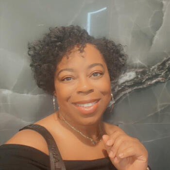 Babysitting job in Milwaukee: babysitting job Lindsay