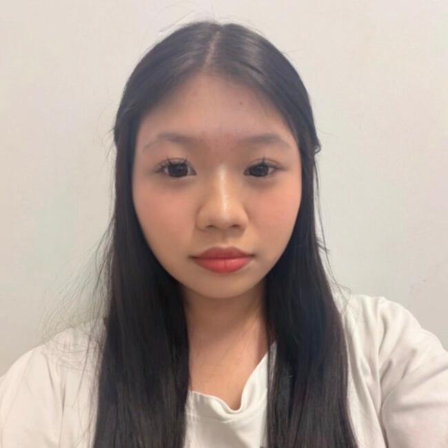 Babysitter in Singapore Island: Jamie