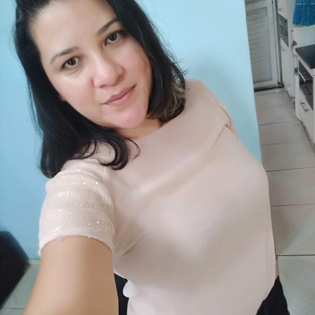 Babá em Manaus: Rogéria