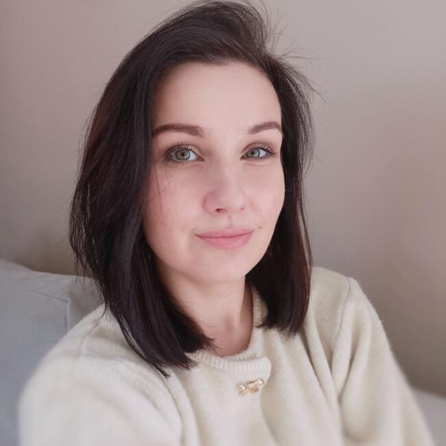 Praca dla opiekunki do dziecka w Piekoszów: Izabella