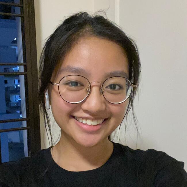 Baby-sitter in Singapore Island: Aislinn