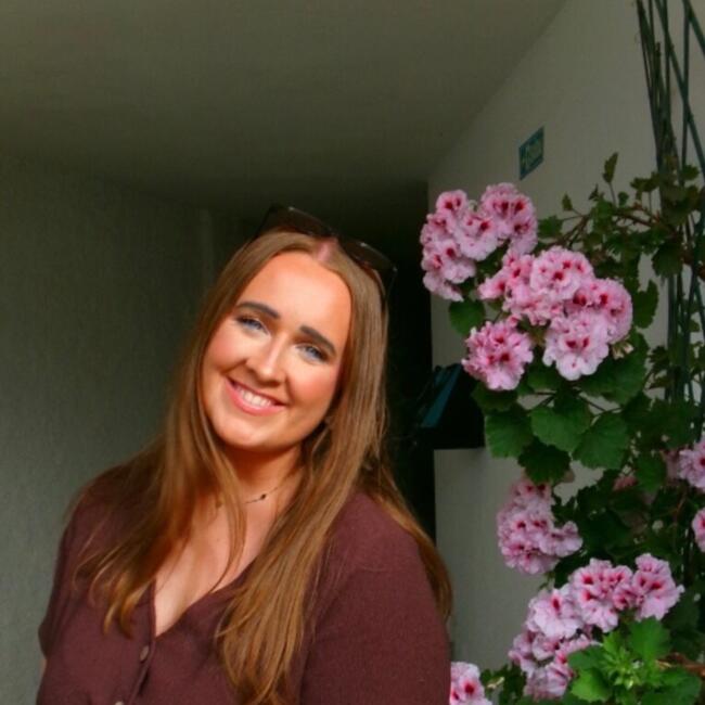 Babysitter in Dunmanway: Emer