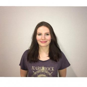 Babysitter Arel: Inès