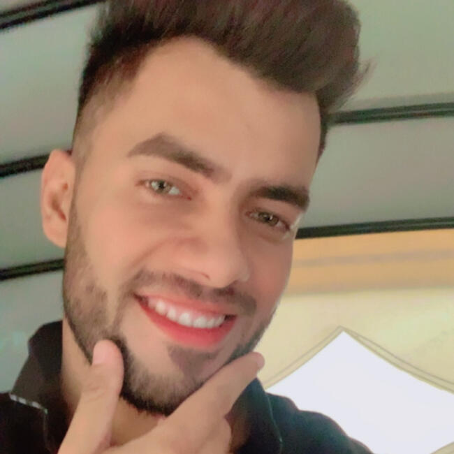 बंगलौर में बेबीसिटिंग की नौकरी: Trishal