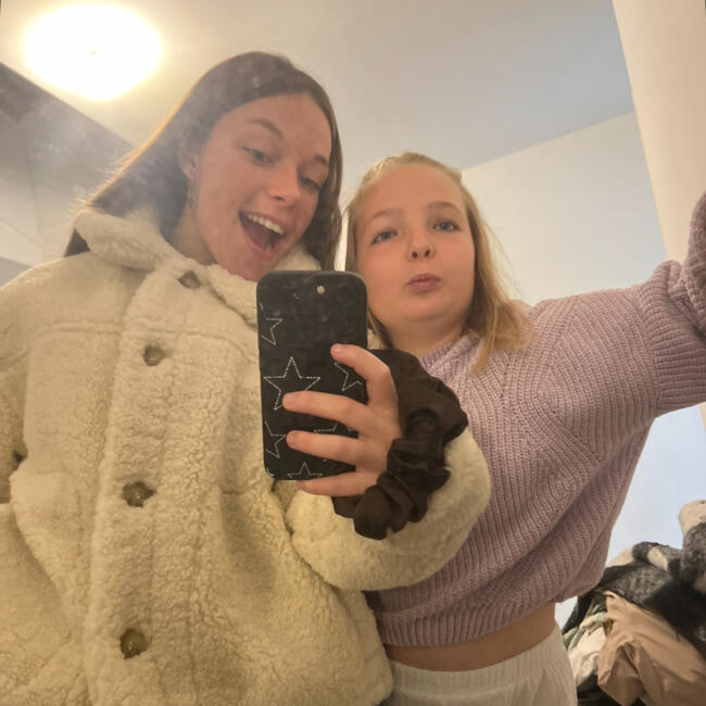 Babysitter in Valognes: Manuella