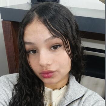Babysitter in São José (São José): Shélle