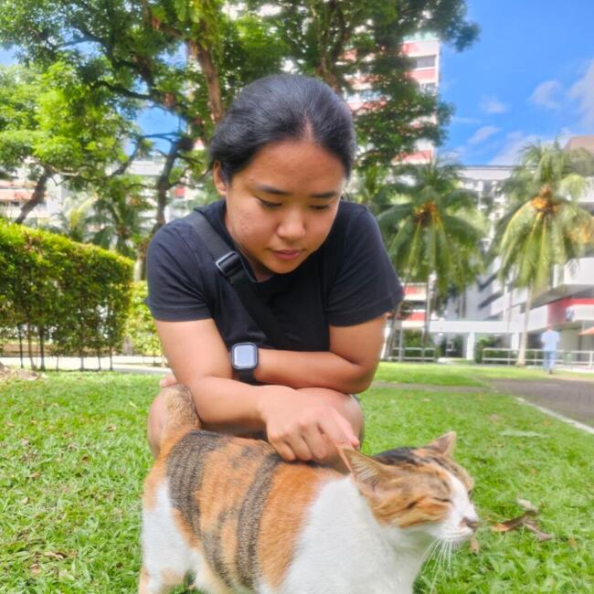 Babysitter in Singapore: Cass