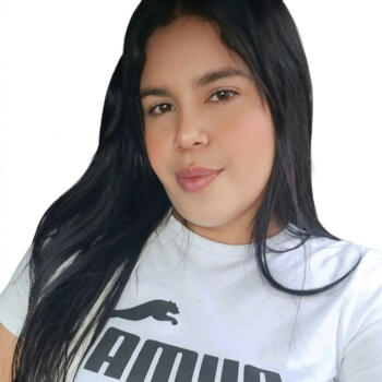 Babysitter in Curitiba: Lucelis