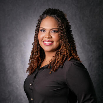 Babysitter in Vila Velha: Sarah