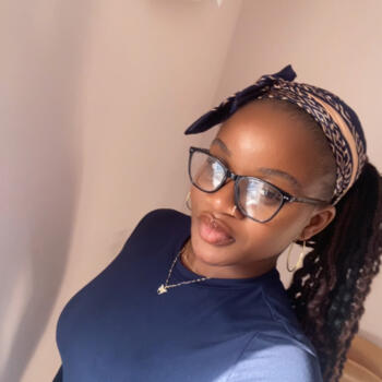 Babysitter Wednesbury: Zainab