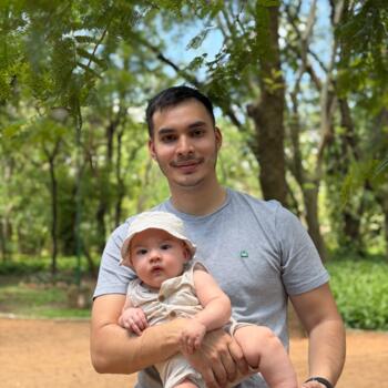 Babysitting job in Asunción: babysitting job Roberto