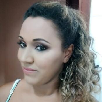 Babysitter Belo Horizonte: Luciana