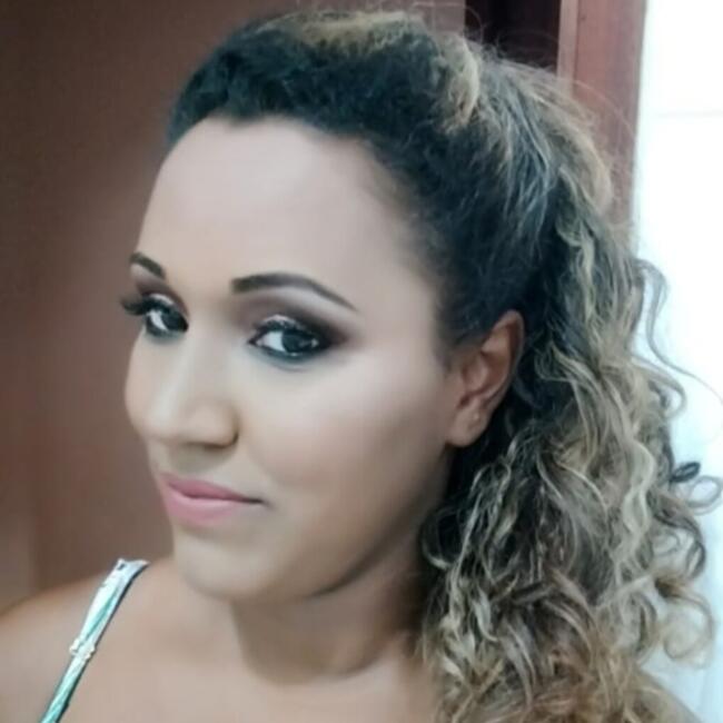 Babá em Belo Horizonte: Luciana