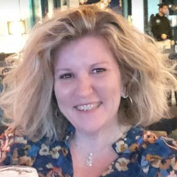 Babysitting job in Parentis-en-Born: babysitting job Delphine