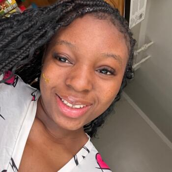 Babysitter The Bronx: Ruby Avila