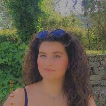 Barnvakt i Valenciennes: Ema