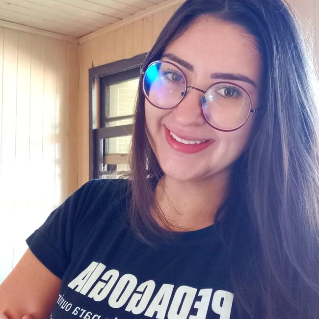 Babá em Passo Fundo: Diéssica Garcia