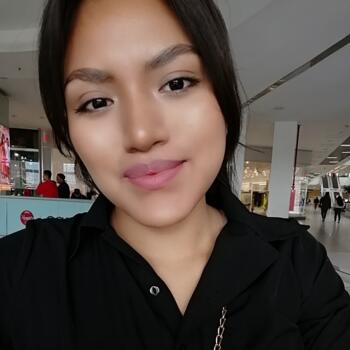 Canguro en Lleida: Jennifer Kelly