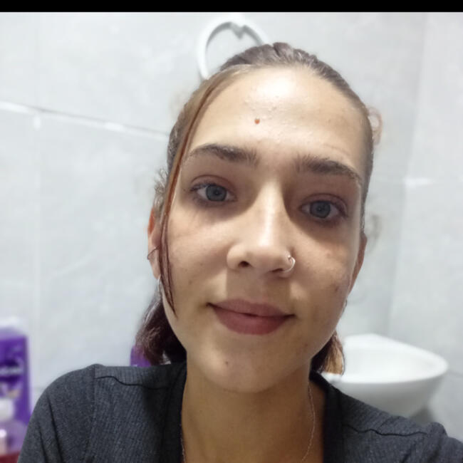 Babá em Recife: Heyly Marié