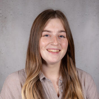 Babysitter Hoogvliet: Mila