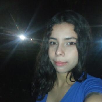 Babysitter in Itaqui: Valeria